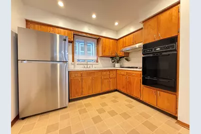 180 West 3rd St #2, Bayonne, NJ 07002 - Photo 7