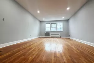 154 Bowers St, Jersey City, NJ 07307 - Photo 5