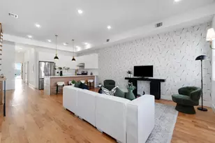 94 Van Horne St, Jersey City, NJ 07304 - Photo 11