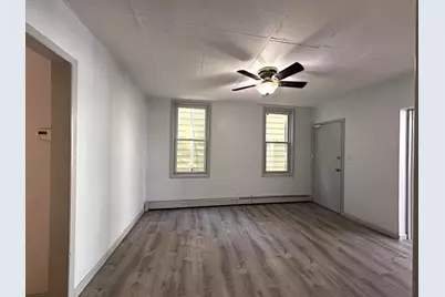 98 Andrew St, Bayonne, NJ 07002 - Photo 5