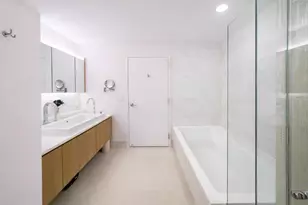 77 Hudson St, Jersey City, NJ 07302 - Photo 15