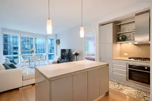 77 Hudson St, Jersey City, NJ 07302 - Photo 5