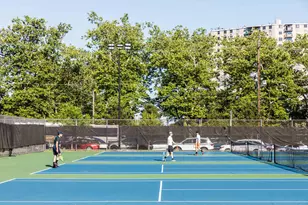 202 Bowers St, Jersey City, NJ 07307 - Photo 13