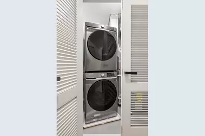 192 Cambridge Ave #A, Jersey City, NJ 07307 - Photo 19