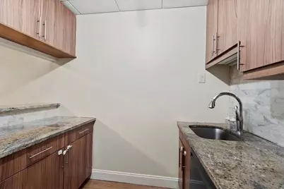 186 Wayne St #118D, Jersey City, NJ 07302 - Photo 7