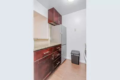 310 70th St #1E, Guttenberg, NJ 07093 - Photo 7