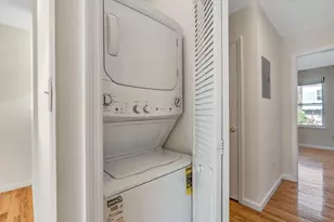 529B Martin Luther King Jr Dr, Jersey City, NJ 07304 - Photo 7