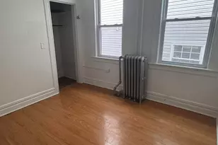 318 Randolph Ave, Jersey City, NJ 07305 - Photo 7