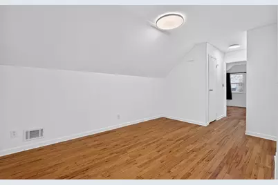 16 Crossgate Rd #2, Jersey City, NJ 07305 - Photo 5