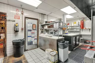 5910 Bergenline Ave, West New York, NJ 07093 - Photo 21