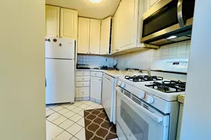 225 St Pauls Ave, Jersey City, NJ 07306 - Photo 5