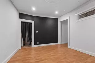 104 Wegman Pkwy, Jersey City, NJ 07305 - Photo 5