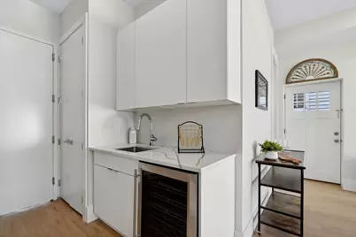 220 Freeman Ave, Jersey City, NJ 07306 - Photo 17