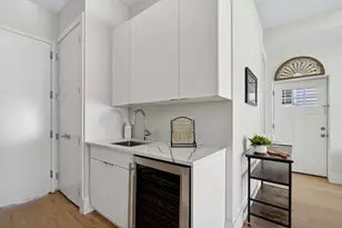 220 Freeman Ave, Jersey City, NJ 07306 - Photo 17