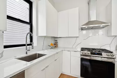 220 Freeman Ave, Jersey City, NJ 07306 - Photo 41