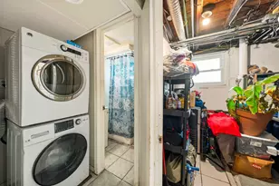 7020 Adams St, Guttenberg, NJ 07093 - Photo 17