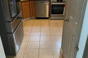 154 West Side Ave, Jersey City, NJ 07305 - Photo 3