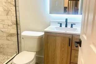 490 Avenue C, Bayonne, NJ 07002 - Photo 9