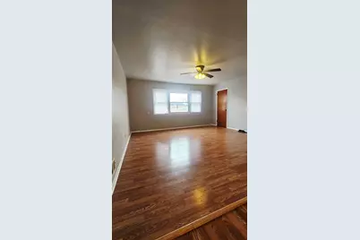 71 Prospect Ave, Bayonne, NJ 07002 - Photo 3