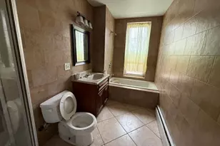 23 Vroom St, Jersey City, NJ 07306 - Photo 7