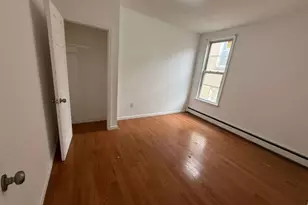 23 Vroom St, Jersey City, NJ 07306 - Photo 11