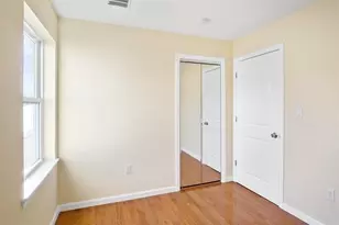 81 W 20th St, Bayonne, NJ 07002 - Photo 13