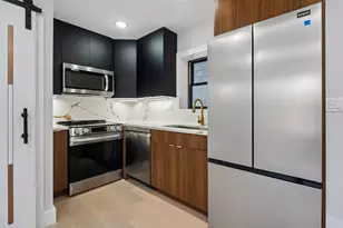 6 Elizabeth St, Jersey City, NJ 07306 - Photo 5