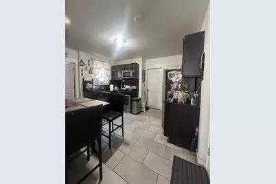 275 Monticello Ave #2, Jersey City, NJ 07306 - Photo 9