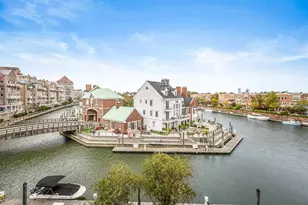 110 Shearwater Ct E, Jersey City, NJ 07305 - Photo 11