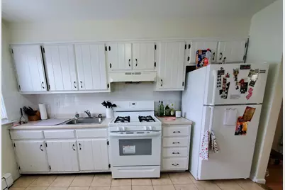 16 Mechanic St #3, Bayonne, NJ 07002 - Photo 3