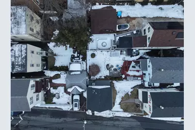 369 Hops Lane, Secaucus, NJ 07094 - Photo 5