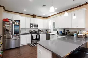 86 Oak St, Jersey City, NJ 07304 - Photo 5