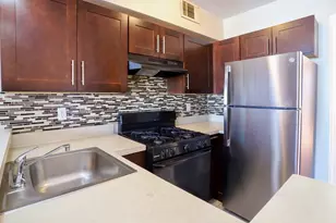 37 Harmon St, Jersey City, NJ 07304 - Photo 11