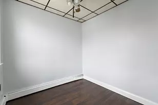 28 E 49th St, Bayonne, NJ 07002 - Photo 3