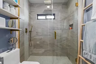 41 Beacon Ave, Jersey City, NJ 07306 - Photo 17