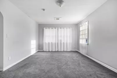 70 Warner Ave, Jersey City, NJ 07305 - Photo 19