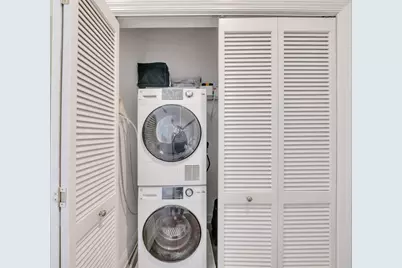 7400 River Rd #419, North Bergen, NJ 07047 - Photo 17