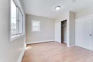 11 Holmes Ave, Jersey City, NJ 07306 - Photo 7