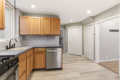 320 Clarendon St #1, Secaucus, NJ 07094 - Photo 3