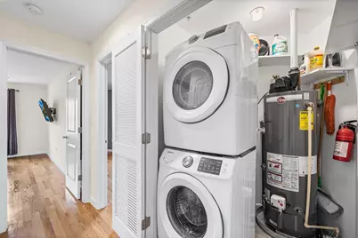 126 Gates Ave #B, Jersey City, NJ 07305 - Photo 23