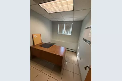 989 Broadway, Bayonne, NJ 07002 - Photo 5