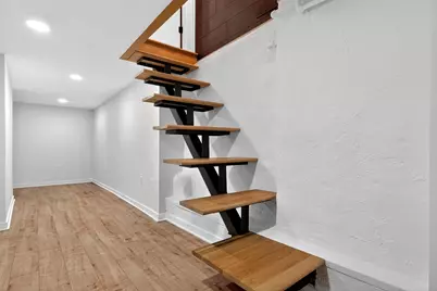 117 Webster Ave, Jersey City, NJ 07307 - Photo 43