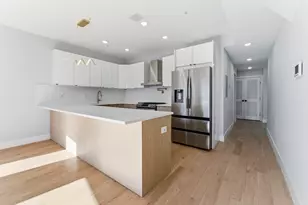 443 Bergen Ave Bergen Ave, Jersey City, NJ 07304 - Photo 5