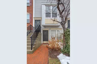 111 Cottonwood St, Jersey City, NJ 07305 - Photo 3