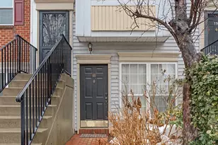 111 Cottonwood St, Jersey City, NJ 07305 - Photo 3