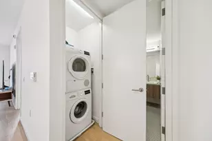 160 1st St, Jersey City, NJ 07302 - Photo 9