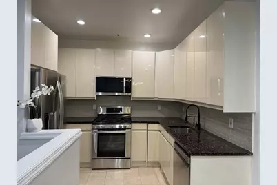 395 Kingston Ct, West New York, NJ 07093 - Photo 3