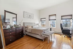 19 Wright Ave, Jersey City, NJ 07306 - Photo 11