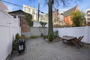 22 Lincoln St, Jersey City, NJ 07307 - Photo 23