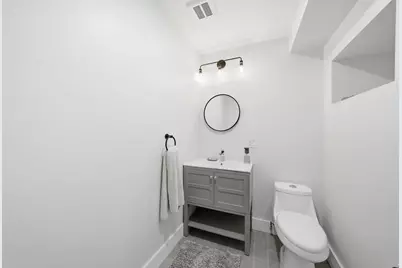 22 Lincoln St #1, Jersey City, NJ 07307 - Photo 19